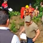 Familia destrozada por las aguas de la gruta